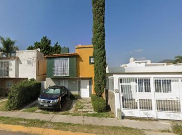 Casa de 3 habitaciones, Tlajomulco de Zúñiga · Casa en Venta, Hipoteca en Garantía, Campo Sur, Tlajomulco de Zúñiga, Jalisco. Mex. Lun*