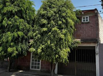 Casa de 4 habitaciones, Cuautitlán Izcalli · Casa y Oficina con Entradas Independientes