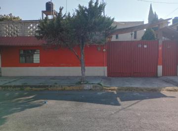 Fachada · Casa Familiar