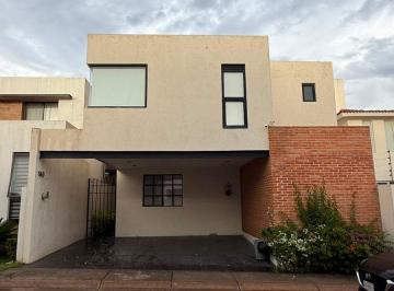 Casa en condominio de 3 habitaciones, Jesús María · Casa en Venta, Tres Arroyos, Amueblada