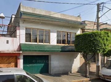 Casa de 3 habitaciones, Gustavo A. Madero · Propiedad Casa de Oportunidad, Col. Santa Rosa, Gustavo a Madero,/aa