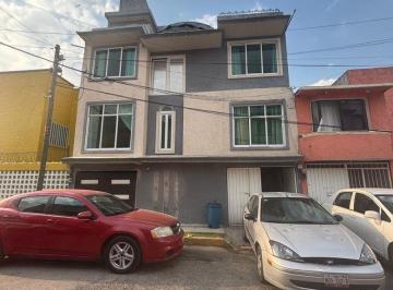 Casa en condominio de 2 habitaciones, Tlalnepantla de Baz · Casa Duplex en Excelente Condiciones en Calle Cerrada con Vigilancia en Camaras