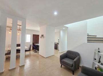 Casa · 110m² · 3 Recámaras · 2 Estacionamientos · Casa en Venta Marsella Residencial, Recámara en Planta Baja, Playa del Carmen