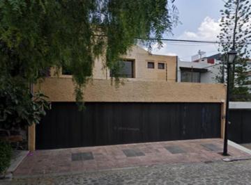 Casa de 4 habitaciones, Alvaro Obregón · Excelente Casa en Venta con Gran Plusvalía Conectividad Inmediata a Periferico