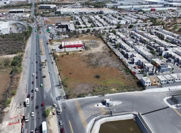 Terreno / Lote · 13392m² · Terrenos Comerciales en Venta Sobre Av Ruiz Cortines | Alta Exposición | Zona Aeropuerto