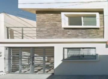 Casa de 3 habitaciones, León · Casa en Venta en Unidad Deportiva Leon de Los Aldama Guanajuato