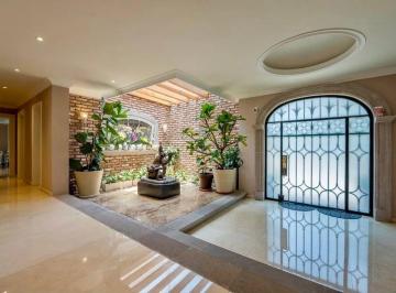 Casa de 4 habitaciones, Alvaro Obregón · Casa en Venta en Jardines del Pedregal