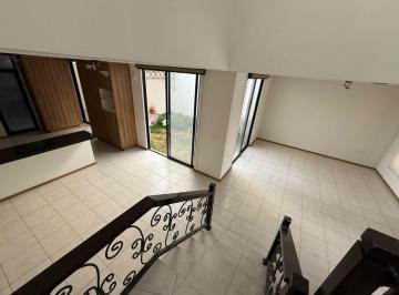 Casa en condominio de 3 habitaciones, Aguascalientes · Casa Renta en Rancho Santa Mónica en Aguascalientes