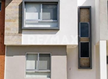 Casa en condominio · 93m² · 3 Recámaras · 2 Estacionamientos · Casa Renta en Sonterra Queretaro - (4)