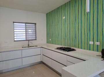Casa · 182m² · 3 Recámaras · 2 Estacionamientos · Apv Casa en Renta Amueblada en Moretta, Monterrey, Carretera Nacional