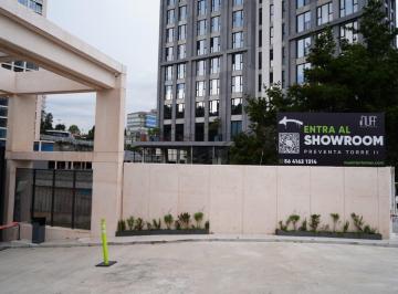 Departamento · 81m² · 3 Recámaras · 2 Estacionamientos · ¡Vive con Lujo y Seguridad en La Herradura!