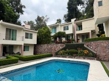 Casa en condominio de 3 habitaciones, Cuernavaca · Casa en Venta en Condominio en Zona Norte