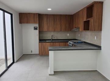 Casa · 185m² · 3 Recámaras · 2 Estacionamientos · Casa en Preventa en San Mateo Atenco con 3 Recámaras y Roof Garden