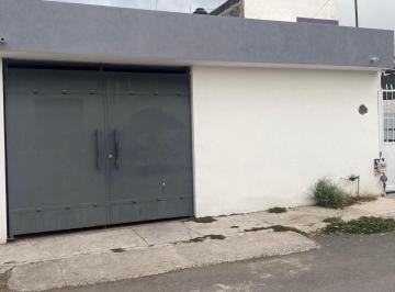 Casa de 2 habitaciones, Querétaro · Vendo Casa en Fraccionamiento Las Teresas Querétaro
