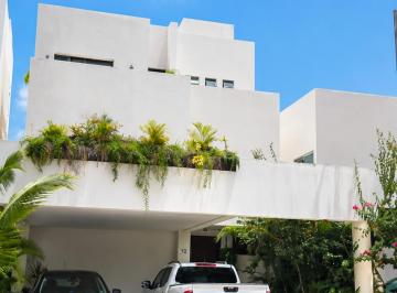 Casa de 3 habitaciones, Cancún · Amplia Casa Familiar de 3 Hab en Aqua By Cumbres