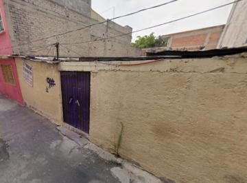 Casa de 5 habitaciones, Iztacalco · Casa Adjudicada en Agricola Oriental Pantitlan