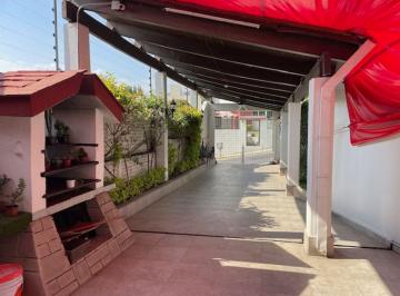 Casa de 5 habitaciones, Naucalpan de Juárez · Vendo Casa Iluminada 409 m² Const. con Depto. Independiente con Acceso a Casa, Fracc Paseos del Bosque