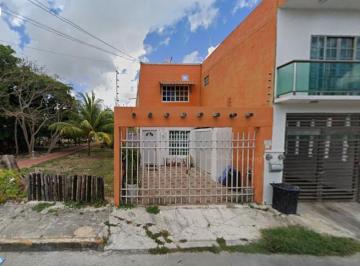 Casa de 3 habitaciones, Benito Juárez · Se Vende Casa en Colonia Supermanzana Cancun Quintana Roo