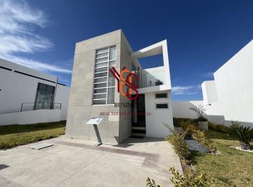 Casa · 145m² · 3 Recámaras · 2 Estacionamientos · En Venta Moderna Casa Calipso, Al Sur de Aguascalientes! Ubicación Privilegiada!