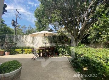 Casa · 550m² · 4 Recámaras · 4 Estacionamientos · Casa - Lomas de Chapultepec