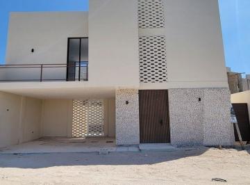 a444e3cee540fd81f171eaf27ea3b8a8b7d91d8256cf8c7b895450e221ba4b41 · Villa en Venta en Playa San Benito a 150 m de La Playa