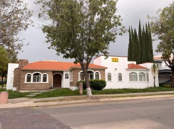 Casa en condominio de 4 habitaciones, San Luis Potosí · Casa en Venta – Villantigua, San Luis Potosí