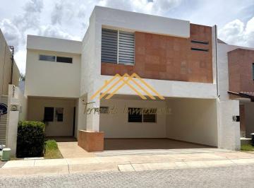 Casa de 3 habitaciones Renta MN 28,000 · Casa en Renta en Real del Molino