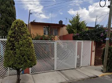 Dúplex de 3 habitaciones, Tláhuac · Venta de Casa en La Hebrea 165, Miguel Hidalgo, Tlahuac, Cdmx