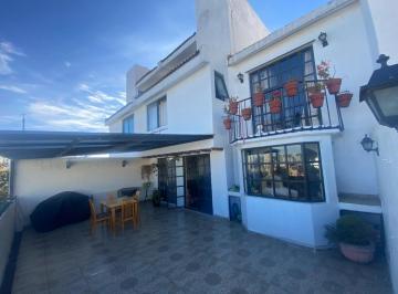 Casa · 203m² · 3 Recámaras · 2 Estacionamientos · Casa a La Venta en Interlomas Huixquilucan Gis 26 - 2026