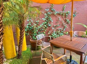 Casa de 4 habitaciones, Cuajimalpa de Morelos · Casa en Venta en Bosques de Las Lomas, Miguel Hidalgo