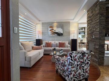 Casa en condominio de 3 habitaciones, Toluca · Oportunidad Casa en Privada [entre Toluca y Metepec] con Acabados Modernos.