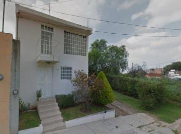 Casa de 3 habitaciones, Guanajuato · Casa en Venta en Col Campanario Guanajuato