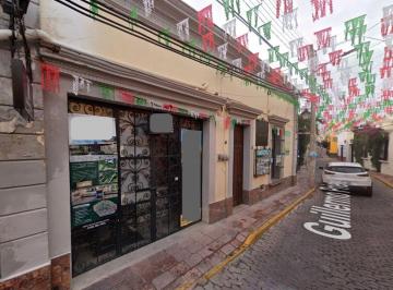 Casa uso de suelo de 3 habitaciones, Tequisquiapan · Casa con Local Comercial en Zona Centro de Tequisquiapan, Querétaro Clj