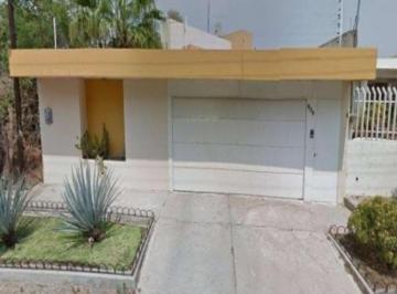 Casa de 3 habitaciones, Apatzingán · Casa en Venta en Col Independencia Apatzingan Michoacan