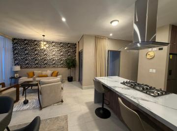 Casa de 3 habitaciones, Santiago · Casa en Venta en Carretera Nacional