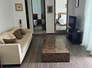 Departamento de 2 habitaciones, Querétaro · Departamento de 120 m² con 1 Terraza de 60 m² Vista Al Campo de Golf