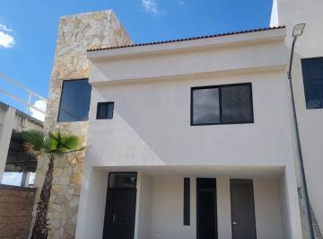 Casa de 3 habitaciones, Puebla · Se Vende Casa en Fraccionamiento Circuito Bellano