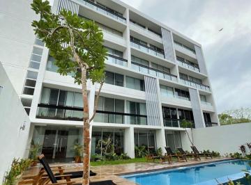 Departamento de 2 habitaciones, Mérida · Penthouse Amueblado, de 2 Niveles, con Rooftop y Piscina Privada, en Temozón.