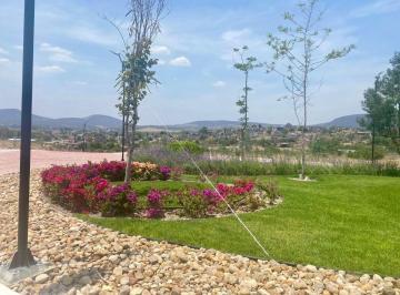 Terreno / Lote , Comonfort · Terreno Ciudad Maderas San Miguel de Allende.