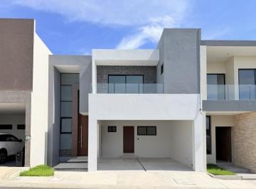 Casa · 209m² · 3 Recámaras · 2 Estacionamientos · Casa Nueva en Venta Lomas de La Rioja