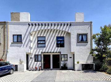 Casa en condominio · 219m² · 3 Recámaras · 2 Estacionamientos · Casa en Condominio en Venta Miguel Hidalgo Tlahuac con Amenidades