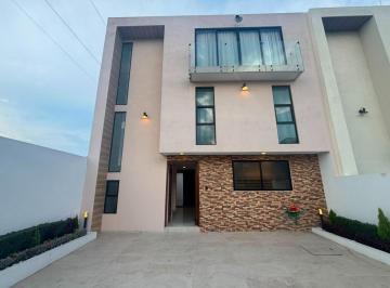 Foto 1 · Casa Nueva en Fraccionamiento