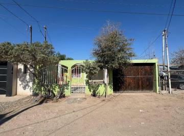N/A · Amplia Casa en Renta