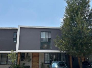 Casa en condominio · 164m² · 3 Recámaras · 2 Estacionamientos · Casa en Renta Puerta Galicia