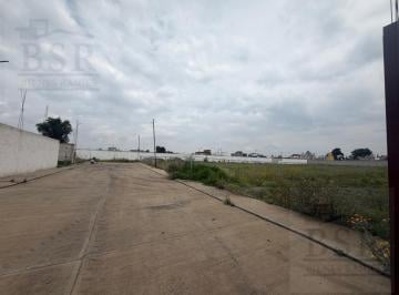 Terreno / Lote · 261m² · 3 Estacionamientos · Terreno en Venta en San Salvado Tizatlalli, Metepec.
