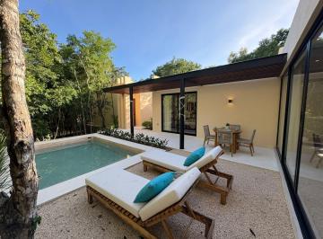 Casa · 193m² · 2 Recámaras · 2 Estacionamientos · Casa en Venta en Residencial de Lujo