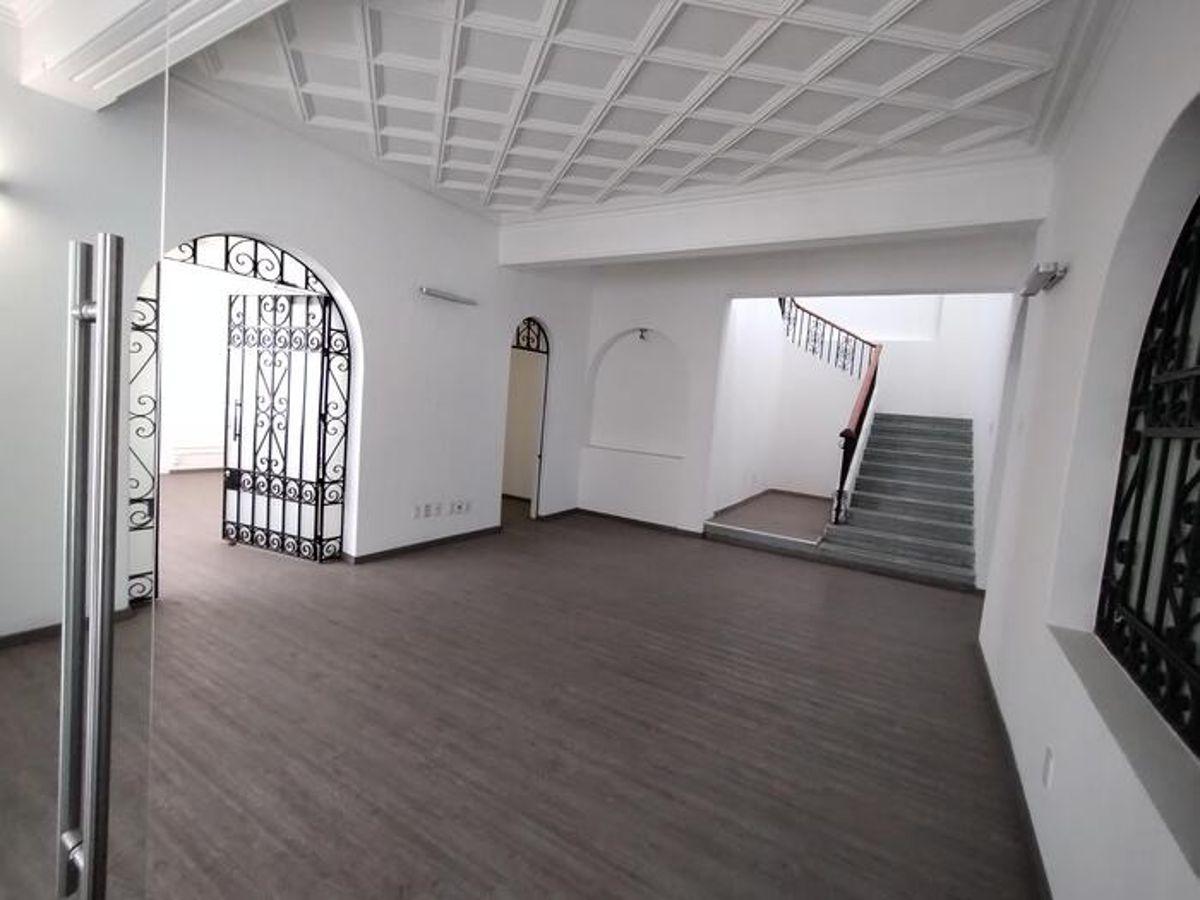 Porfirian-Style House for Rent with 3 Terraces on Arquímedes Polanco Cas_5439 Am