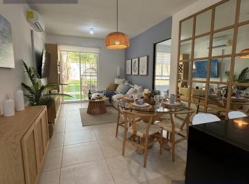 Departamento · 84m² · 2 Recámaras · 1 Estacionamiento · Departamento en Venta en Playa del Carmen de 2 Habitaciones con Alberca