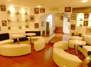2bfc5d3ba1cd1355b8c32cf8eb2c7d4a208db3b6312eea491d37fa142f93df3a · Casa en Venta Semi Remodelada, Bosque de Las Lomas