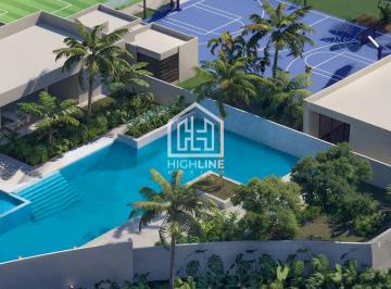 Casa · 212m² · 3 Recámaras · 2 Estacionamientos · Oportunidad en Preventa. Casa de 3 Recámaras, 3 Niveles, Terraza con Jacuzzi. Playa del Carmen